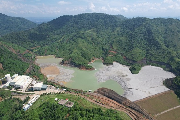 Biết gì về cty Đồng Tả Phời - Vinacomin vừa bị xử phạt vì vỡ hồ thải quặng? - Hình 3 Biet gi ve cty Dong Ta Phoi - Vinacomin vua bi xu phat vi vo ho thai quang?-Hinh-3