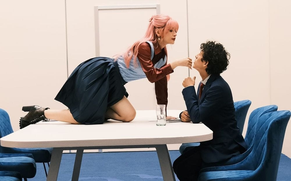 Chi Pu: Tu “hot girl di hat” den “ty ty dap gio” van nguoi thuong