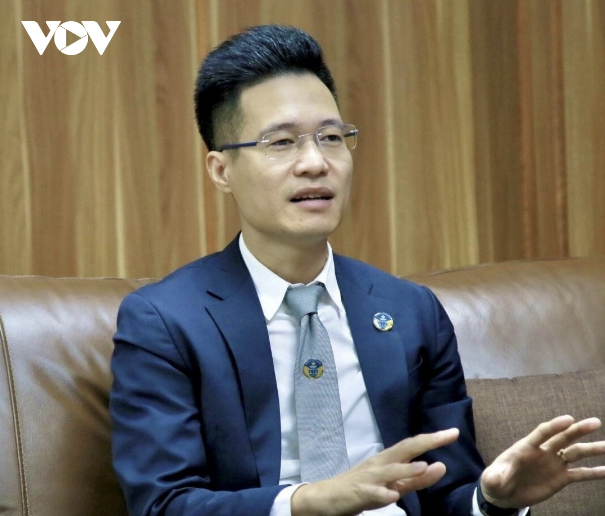 Bị can đại án AIC ra đầu thú có được hưởng tình tiết giảm nhẹ? - Hình 2 Bi can dai an AIC ra dau thu co duoc huong tinh tiet giam nhe?-Hinh-2