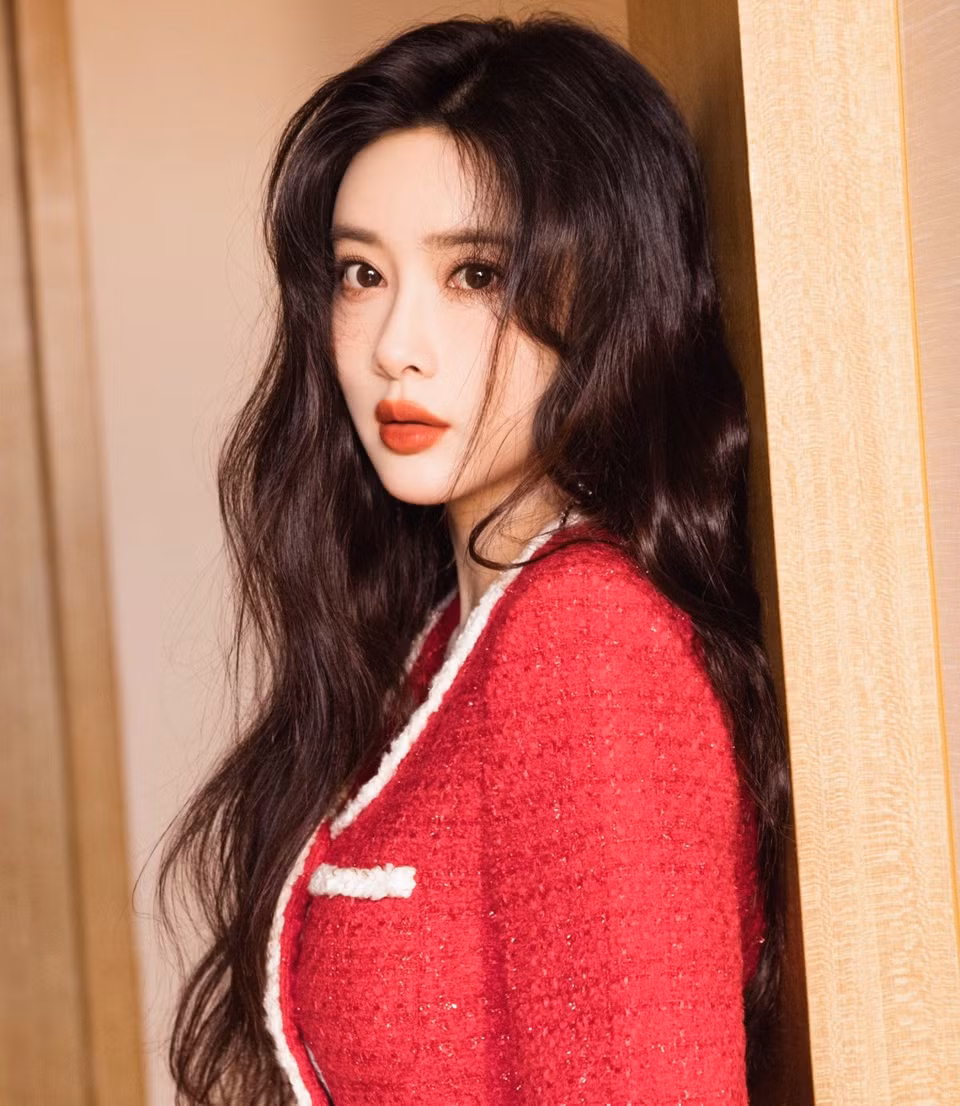 Nguoi dep thu vai Mai Sieu Phong trong 