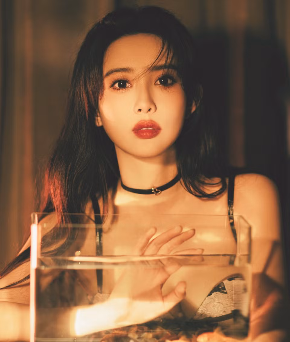 Nguoi dep thu vai Mai Sieu Phong trong 