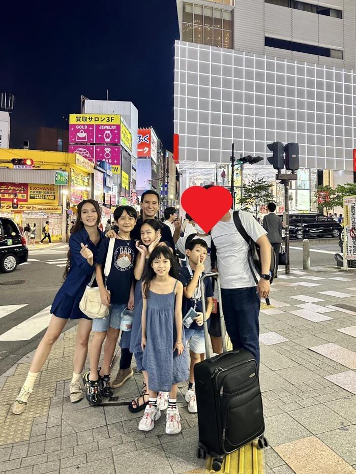 Vo chong Ly Hai, Minh Ha kheo day con 'tu tuc, tiet kiem'-Hinh-2