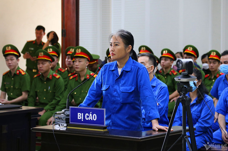 Nhận ‘lại quả’ 1 tỷ đồng, cựu Giám đốc Sở Y tế Tây Ninh hầu tòa - Hình 2 Nhan ‘lai qua’ 1 ty dong, cuu Giam doc So Y te Tay Ninh hau toa-Hinh-2