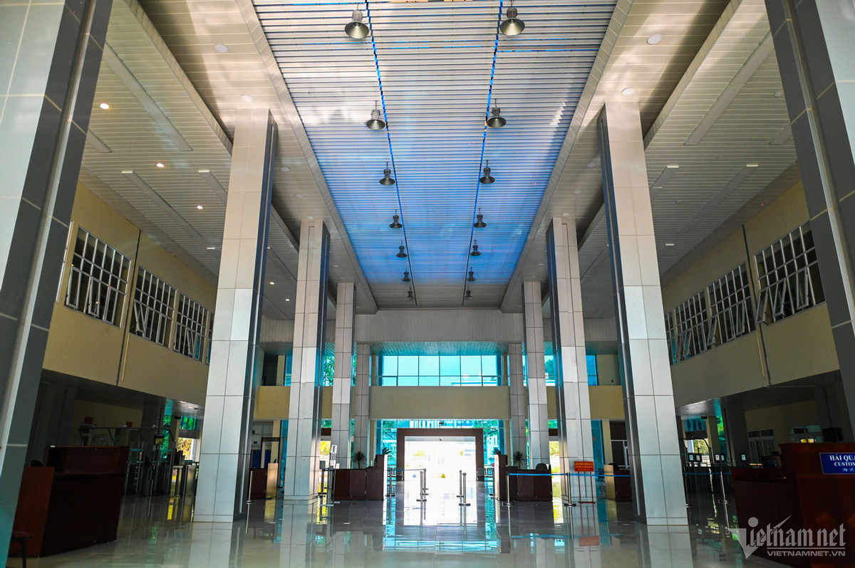 Tra Linh truoc ngay cong bo nang cap len cua khau quoc te-Hinh-10