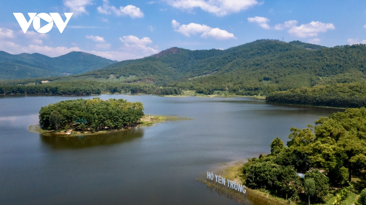 Nắng vàng, thông xanh nơi “Đà Lạt thu nhỏ” giữa lòng Quảng Ninh - Hình 9 Nang vang, thong xanh noi “Da Lat thu nho” giua long Quang Ninh-Hinh-9