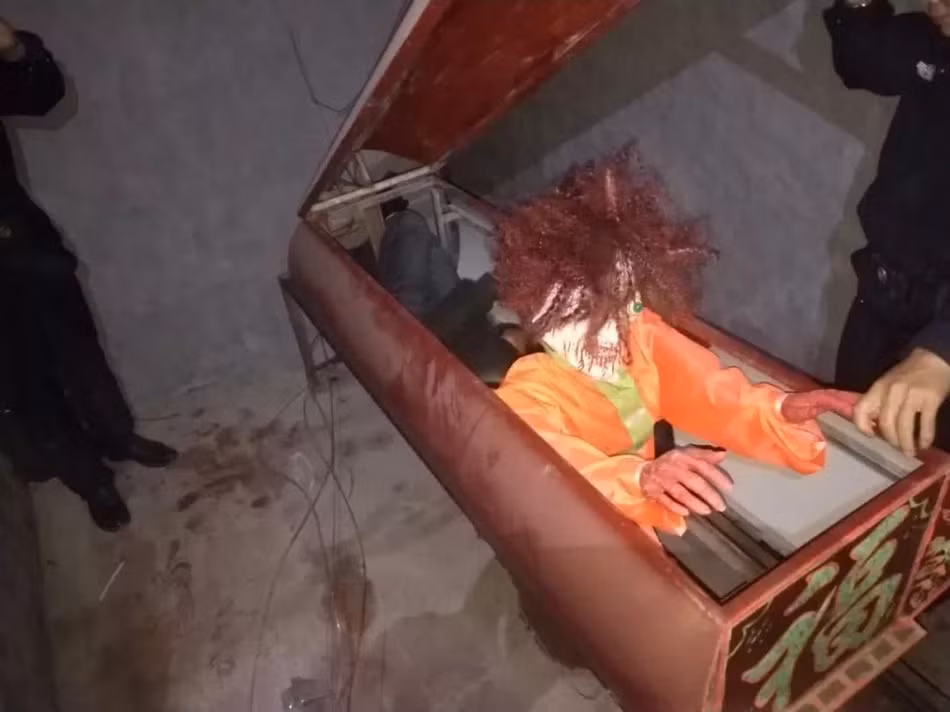 Khong muon nhin mat ban gai, chang trai lam dieu chang ai ngo-Hinh-3