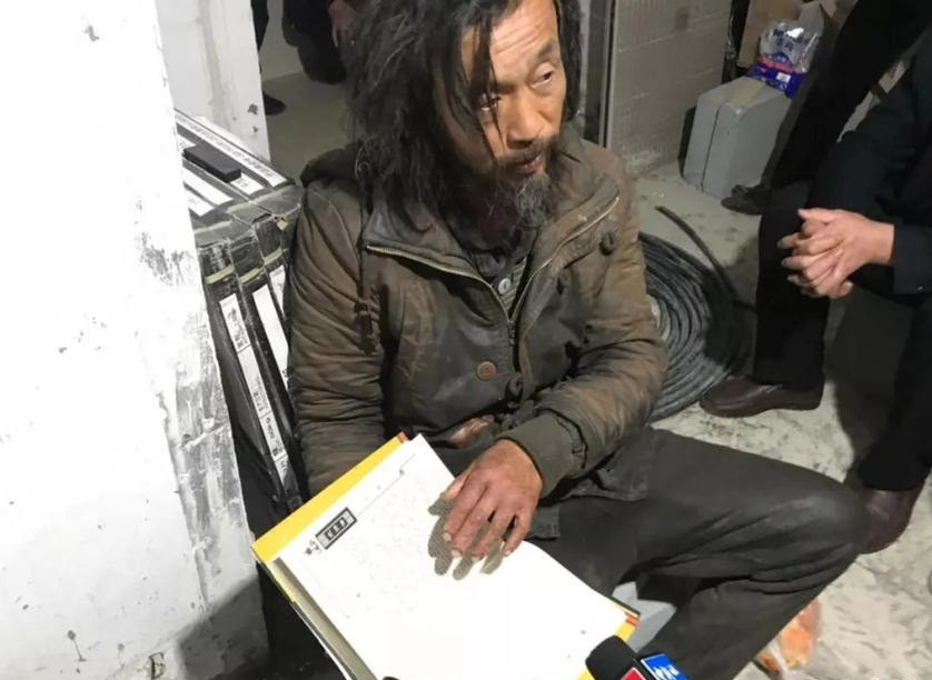 Được biết, rất nhiều người muốn theo Trầm Nguy để học tập, rèn luyện thêm nhưng người đàn ông này cho biết, tri thức hiểu biết của ông có hạn, mọi người không nên bị che mắt bởi những lời tâng bốc.