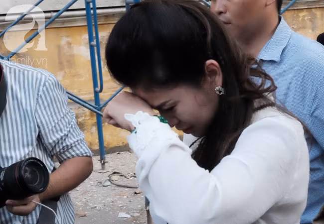 Du moi cung bac cam xuc cua ong Vu, ba Thao trong phien toa ly hon nghin ty-Hinh-16
