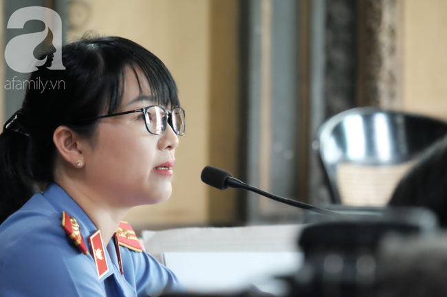 Du moi cung bac cam xuc cua ong Vu, ba Thao trong phien toa ly hon nghin ty-Hinh-4