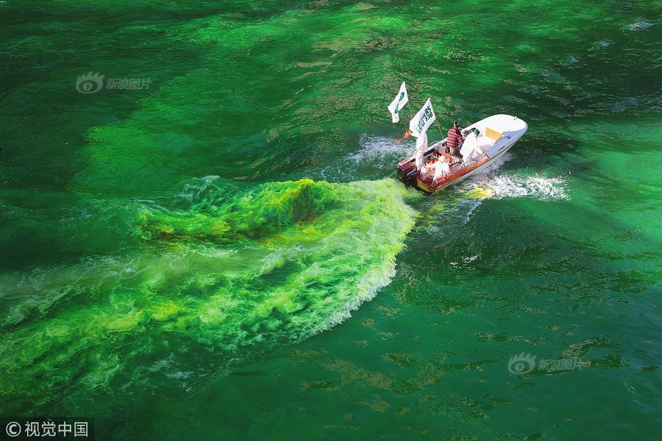 Dong song xanh mau ngoc luc bao va su that sung sot