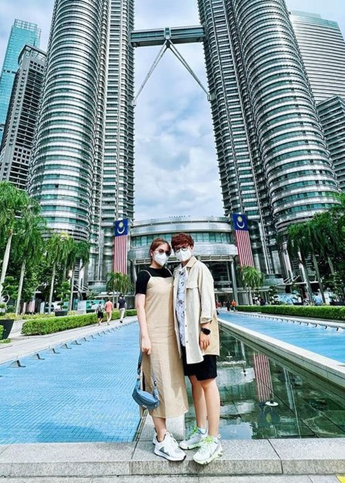 Mối quan hệ giữa Thiện Nhân và gia đình vốn không hòa hợp từ đầu năm nay vì chuyện tình cảm của nữ ca sĩ.