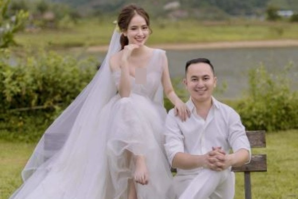 Dam cuoi nhu mo cua chang Viet kieu va hot girl xu Hue