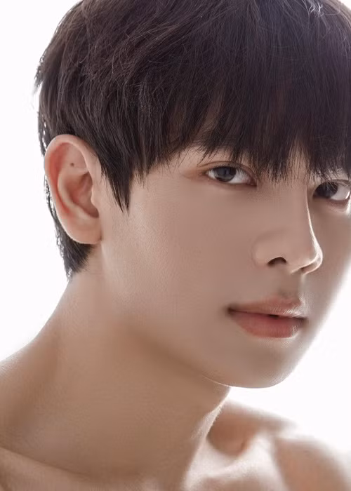 Nam diễn viên phim "Hành trình công lý" được tuyển thẳng vào khoa Luật Kinh tế, Đại học Luật Hà Nội.