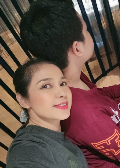 Theo Việt Trinh, từ khi quyết định nuôi con một mình, một đồng cô cũng không lấy từ bố bé Thiện Nhân.