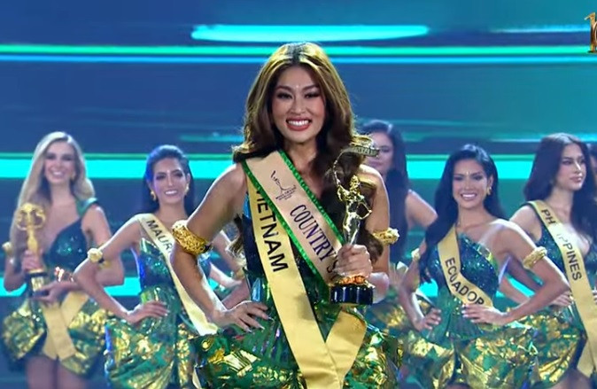 Nguoi dep Brazil dang quang Hoa hau Hoa binh Quoc te 2022-Hinh-32