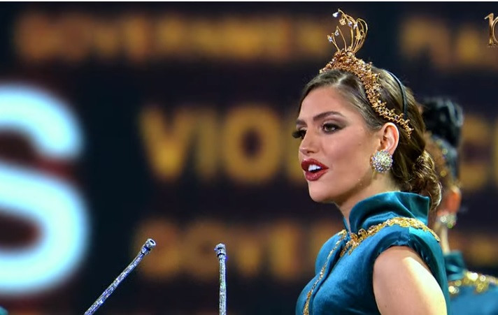 Nguoi dep Brazil dang quang Hoa hau Hoa binh Quoc te 2022-Hinh-23