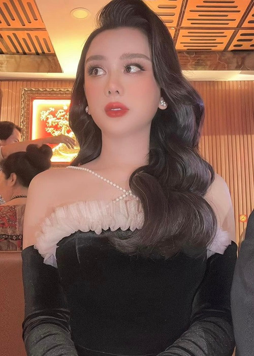 Trong 2 tháng tới, khi đã có thể nói chuyện bình thường, cô sẽ luyện giọng và trở lại với vai trò ca sĩ.