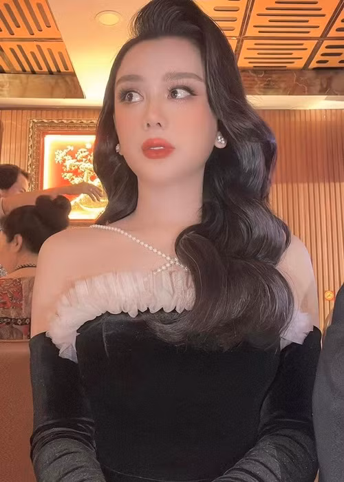 Trong 2 tháng tới, khi đã có thể nói chuyện bình thường, cô sẽ luyện giọng và trở lại với vai trò ca sĩ.