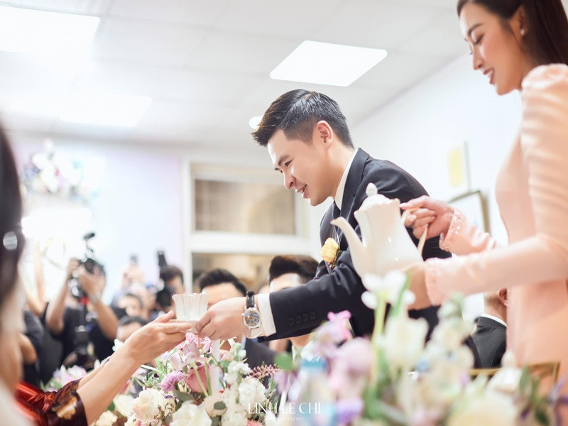 Thiếu gia Đỗ Quang Vinh còn hứa sẽ luôn là người đồng hành để vun vén cho tổ ấm nhỏ của Đỗ Vinh Quang và Đỗ Mỹ Linh.