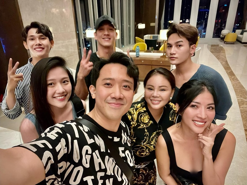 Lê Giang hiện tại vẫn thường xuyên góp mặt trong các buổi tụ tập có Trấn Thành. Ảnh: FBNV