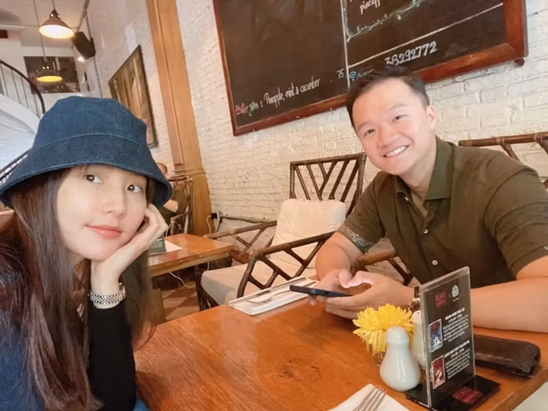 “My thích cảm giác có gia đình ấm cúng nhưng cũng trân trọng khoảng không gian riêng của cả 2”, người đẹp trải lòng.