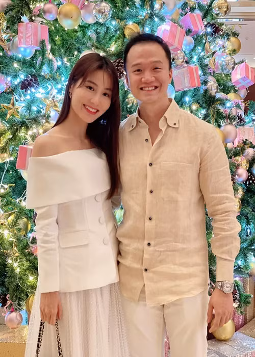 Nữ diễn viên hứa hẹn, khi nào có thông tin chính thức về đám cưới, cô sẽ báo ngay cho khán giả được biết.