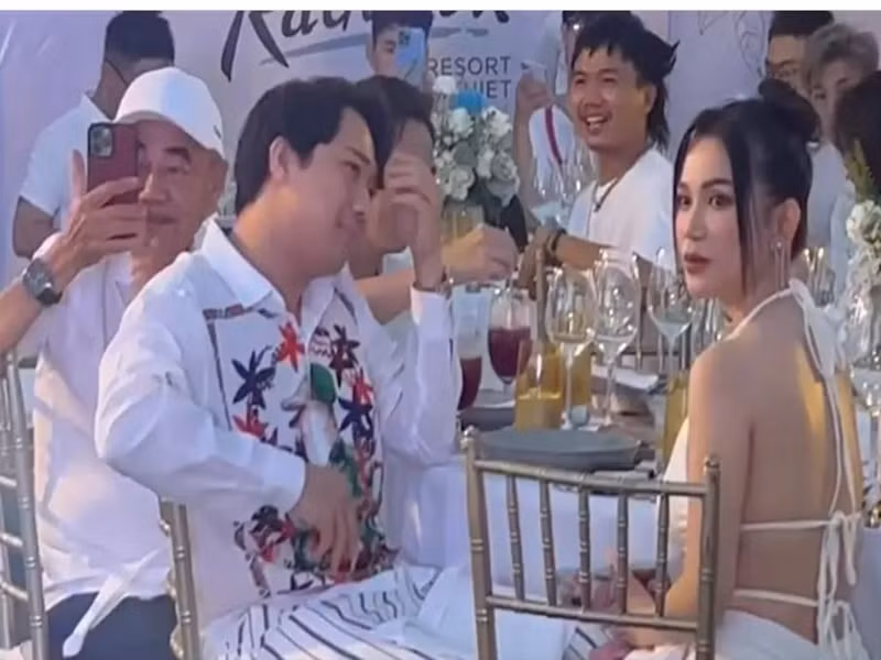 Đại diện truyền thông của Diệu Nhi cho biết, sau khi bất ngờ được Anh Tú - Diệu Nhi "cầu cứu" làm MC, Trấn Thành tỏ vẻ bất lực: "Ủa alo, nữa hả?". Ảnh: Vietnamnet