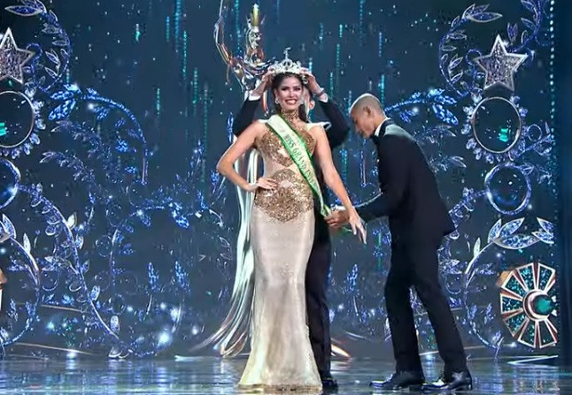 Nguoi dep Brazil dang quang Hoa hau Hoa binh Quoc te 2022-Hinh-5