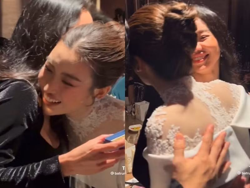 Đỗ Mỹ Linh cảm ơn "bà trùm hoa hậu". Ảnh: Yan