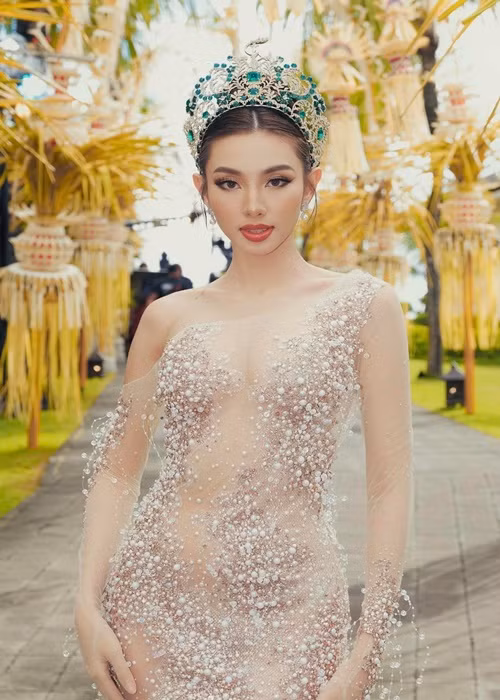 Thùy Tiên làm đại sứ nhãn hàng, tham gia các sự kiện, chương trình giải trí, hoạt động thiện nguyện.