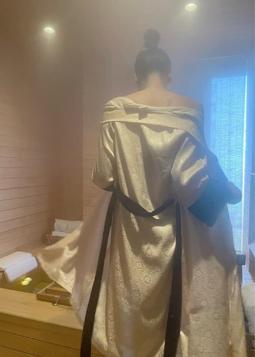 Dương Mỹ Linh khá kiệm lời về chuyện tình với doanh nhân Tôn Bảo Anh.