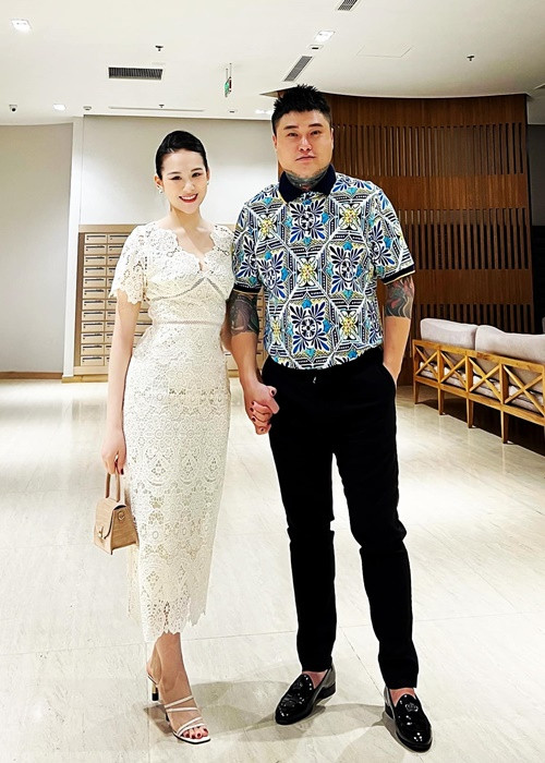 Nam ca sĩ "Vợ tuyệt vời nhất" tìm được hạnh phúc mới sau 3 năm ly hôn DJ Tiên Moon.