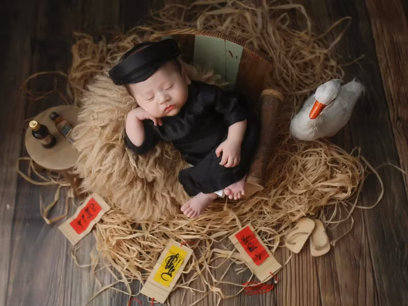 Con trai Vũ Duy Khánh rất đáng yêu.