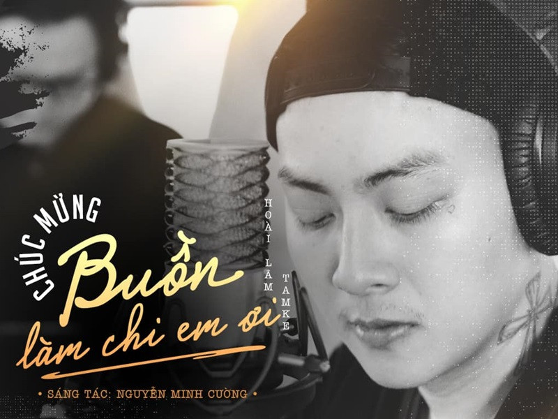 Trong thời gian "ở ẩn", Hoài Lâm gây sốt với nhạc phẩm "Hoa nở không màu" và "Buồn làm chi em ơi". Ảnh: Fanpage