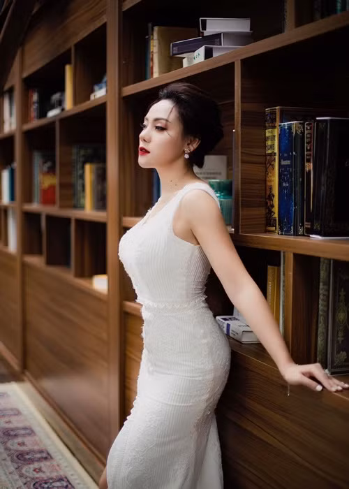 Huyền Trang khá kín tiếng về đời tư. Ảnh: FBNV