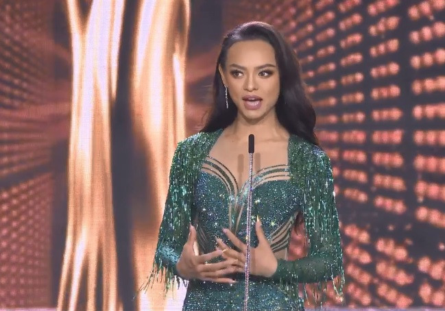 Doan Thien An dang quang Hoa hau Hoa binh Viet Nam 2022-Hinh-7