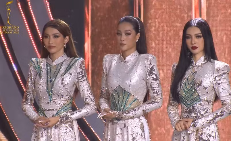 Đoàn Thiên Ân đăng quang Hoa hậu Hòa bình Việt Nam 2022 - Hình 9 Doan Thien An dang quang Hoa hau Hoa binh Viet Nam 2022-Hinh-9