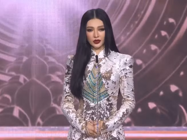 Đoàn Thiên Ân đăng quang Hoa hậu Hòa bình Việt Nam 2022 - Hình 12 Doan Thien An dang quang Hoa hau Hoa binh Viet Nam 2022-Hinh-12