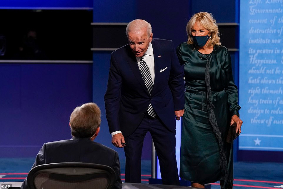 Những cuộc thăm dò dư luận trước nay cũng cho thấy, các cuộc tranh luận khó lay chuyển được nhiều cử tri.