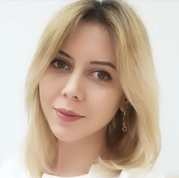 Sau khi bỏ trốn khỏi hiện trường, Malikov đã ra đầu thú với cảnh sát và thừa nhận toàn bộ hành vi phạm tội. Cảnh sát đã bắt giữ Malikov và mở cuộc điều tra về vụ giết người rúng động này. Nếu bị kết tội, Malikov sẽ phải đối diện với án tù chung thân. Ảnh: Cô Aigul Zinnatova.