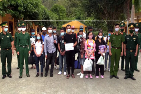 Pha duong day dua nguoi sang Trung Quoc trai phep