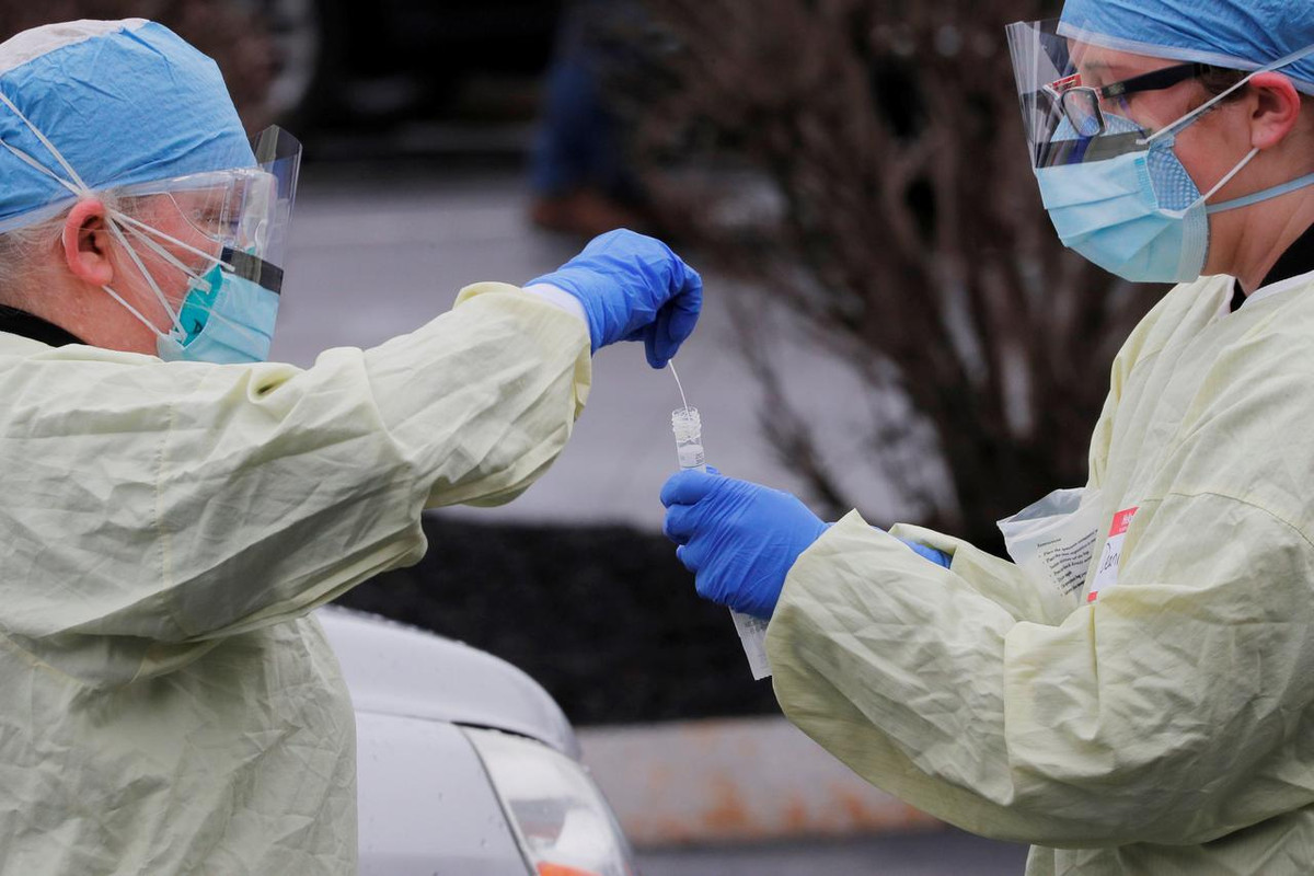 Mặc dù tỉ lệ thất nghiệp tại Mỹ giảm trong những tháng vừa qua, nhưng theo dự báo của các chuyên gia, phải mất ít nhất 2 năm nữa nền kinh tế Mỹ mới phục hồi hoàn toàn.