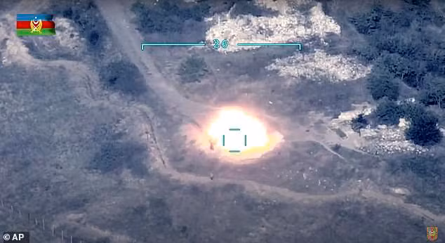 Toan canh xung dot Azerbaijan va Armenia: Hon 100 nguoi thuong vong-Hinh-4