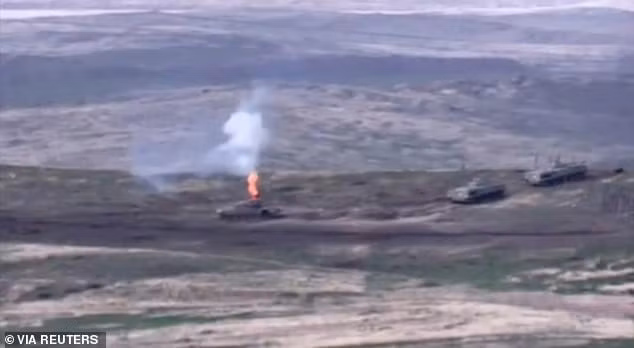 Toan canh xung dot Azerbaijan va Armenia: Hon 100 nguoi thuong vong-Hinh-6