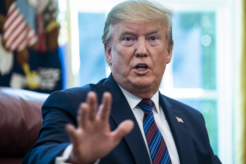 Hồi tháng 10/2018, Cơ quan Mật vụ Mỹ thu giữ các phong bì chứa cirin được gửi cho Tổng thống Trump, Bộ trưởng Quốc phòng James Mattis và Tham mưu trưởng Hải quân Mỹ John Richardson. Ảnh: EPA.