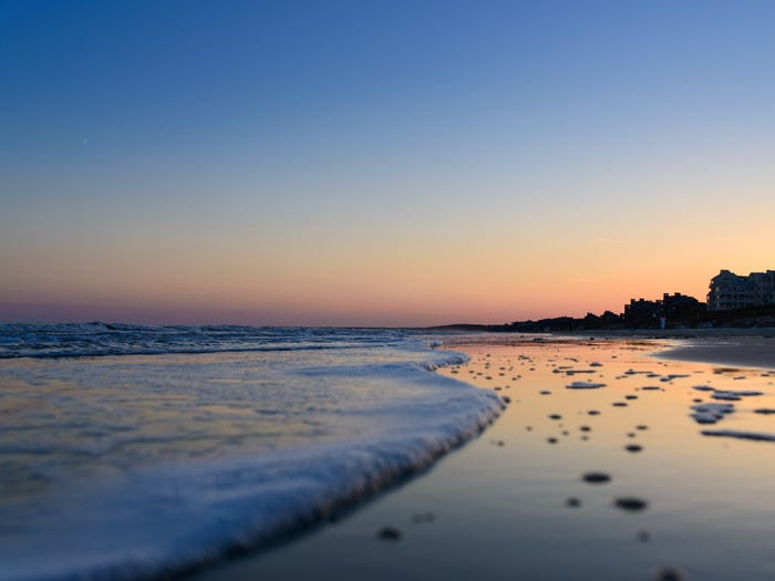 Đảo Kiawah ở Charleston, Nam Carolina, nổi tiếng với những bãi biển tuyệt đẹp và khu nghỉ dưỡng có sân golf.