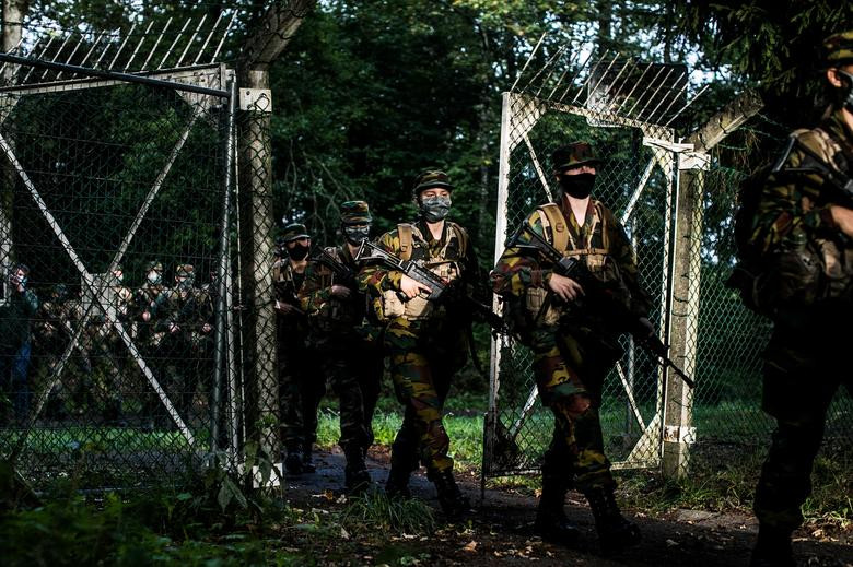 Được biết, đây là một trong những hoạt động Công chúa Elisabeth tham gia nhằm chuẩn bị cho việc cô sẽ kế vị ngai vàng từ cha, Vua Philippe, trong tương lai.