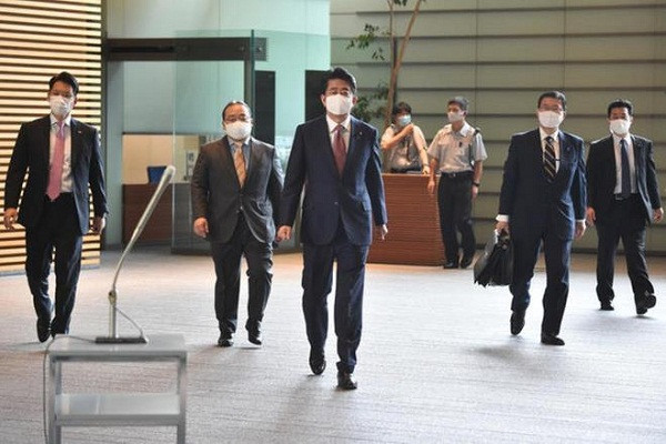 Thu tuong Nhat Ban Shinzo Abe cung noi cac tu chuc