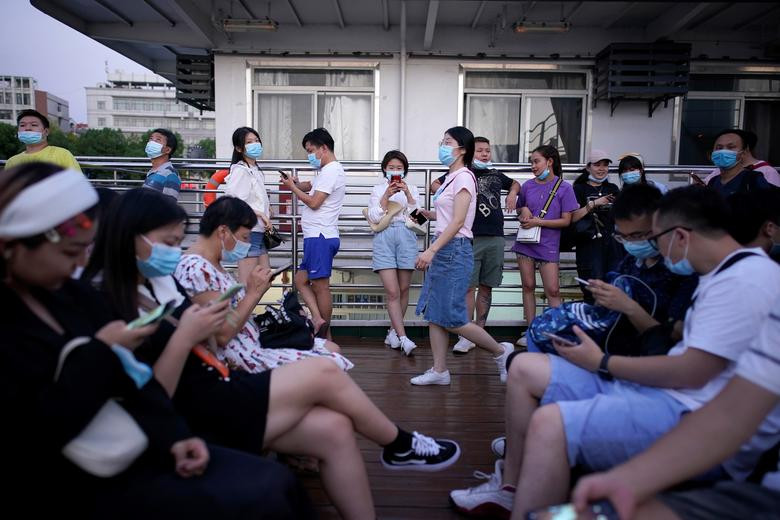 Ngo ngang cuoc song o Vu Han tung la tam dich COVID-19-Hinh-8