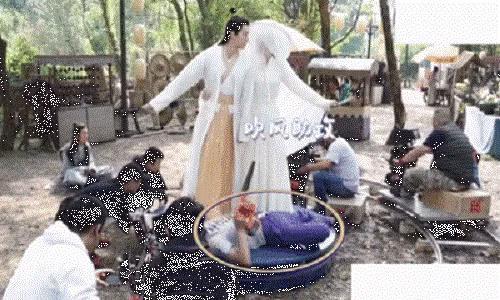 Sự thật cảnh nhạy cảm trong phim cổ trang Trung Quốc - Hình 4 Su that canh nhay cam trong phim co trang Trung Quoc-Hinh-4